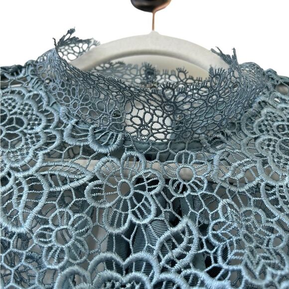 Self Portrait Lace Open Back Top - Picture 3 of 7